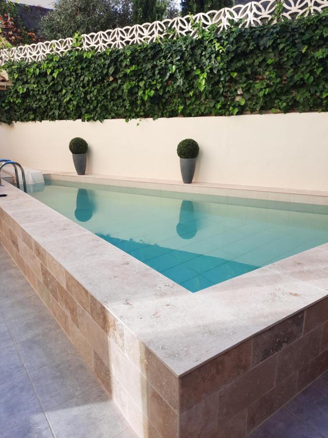 Chambres D'Hotes Belle Vigneronne มงตาญัค ภายนอก รูปภาพ